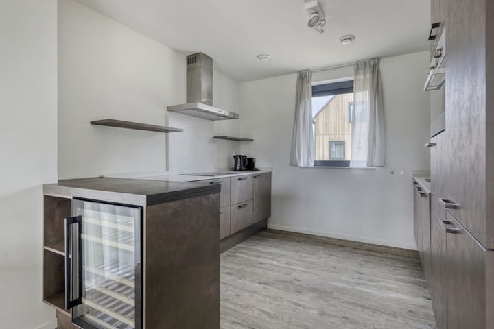Vrijstaande woning te koop: Veerweg 50-008, Wolphaartsdijk