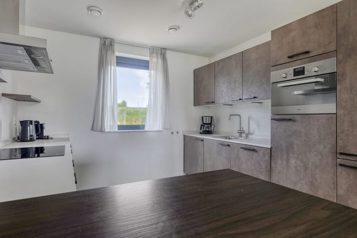 Vrijstaande woning te koop: Veerweg 50-008, Wolphaartsdijk