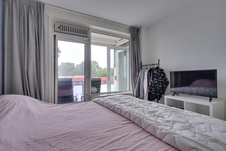 Appartement te koop: Ruusbroechof 15, Alkmaar