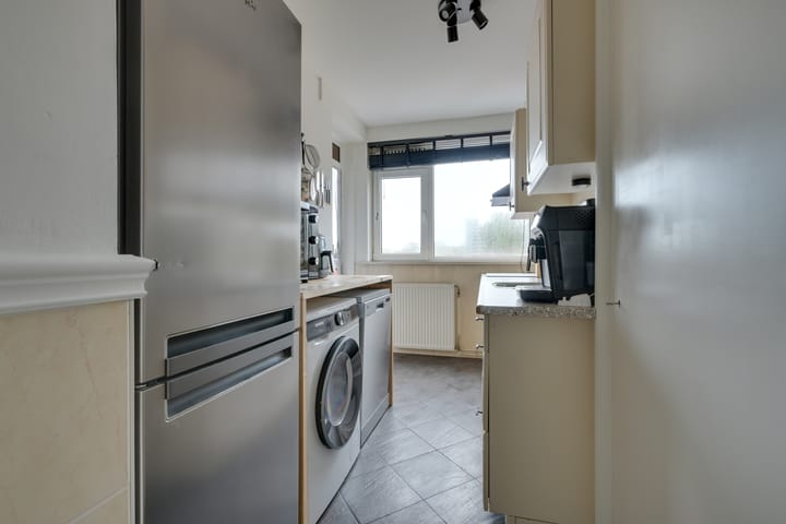Appartement te koop: Ruusbroechof 15, Alkmaar