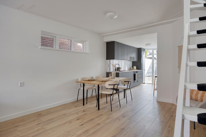 Hoekwoning te koop: Venenlaan 124, Hoorn