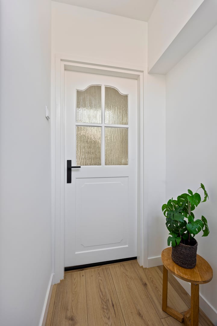 Hoekwoning te koop: Venenlaan 124, Hoorn