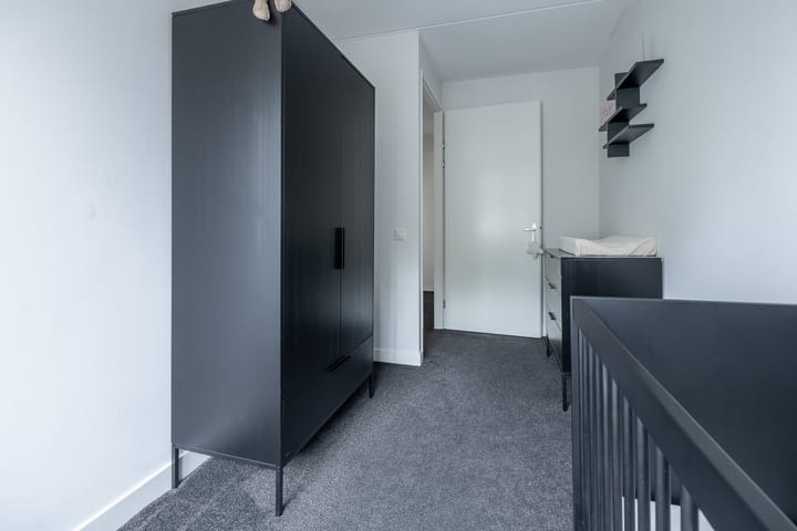 Tussenwoning te koop: De Leuremaat 4, Wekerom