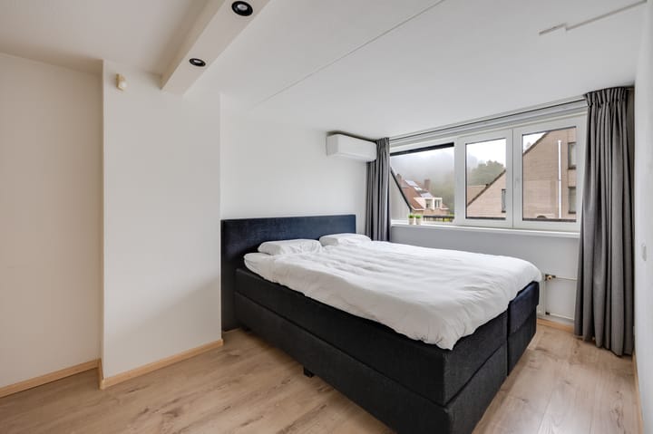 Tussenwoning te koop: Binnenweg 19, Breda