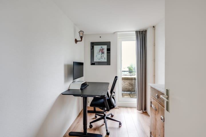 Tussenwoning te koop: Binnenweg 19, Breda