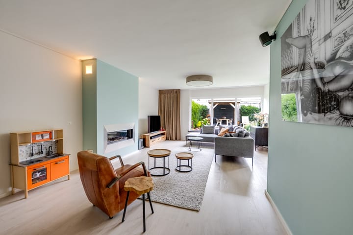 Tussenwoning te koop: Binnenweg 19, Breda