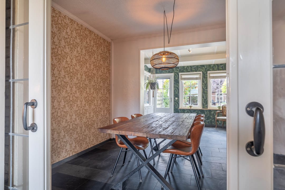 Photo 13 of Damstraat 24