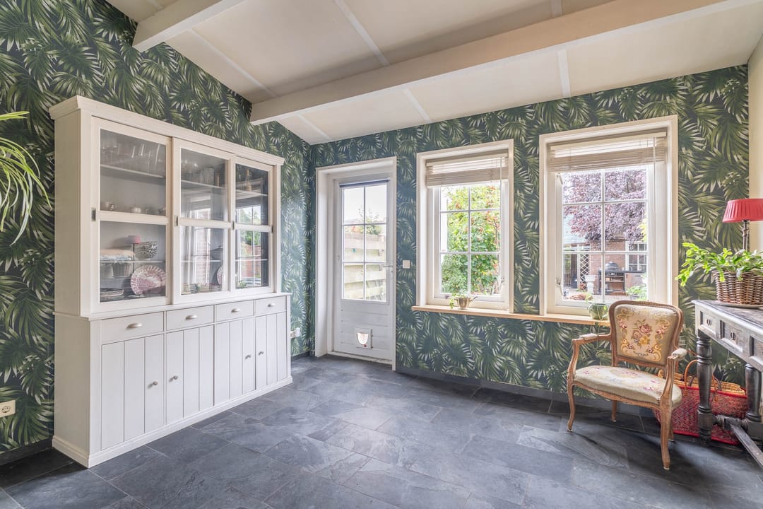 Photo 22 of Damstraat 24