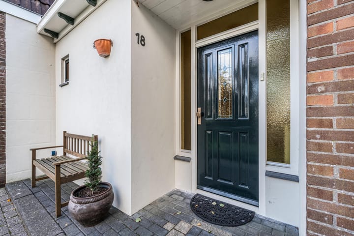 Vrijstaande woning te koop: Tzummerweg 18, Franeker