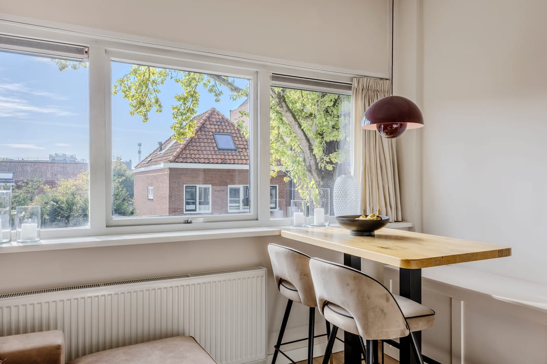 Photo 8 of Zeemansstraat 24-L