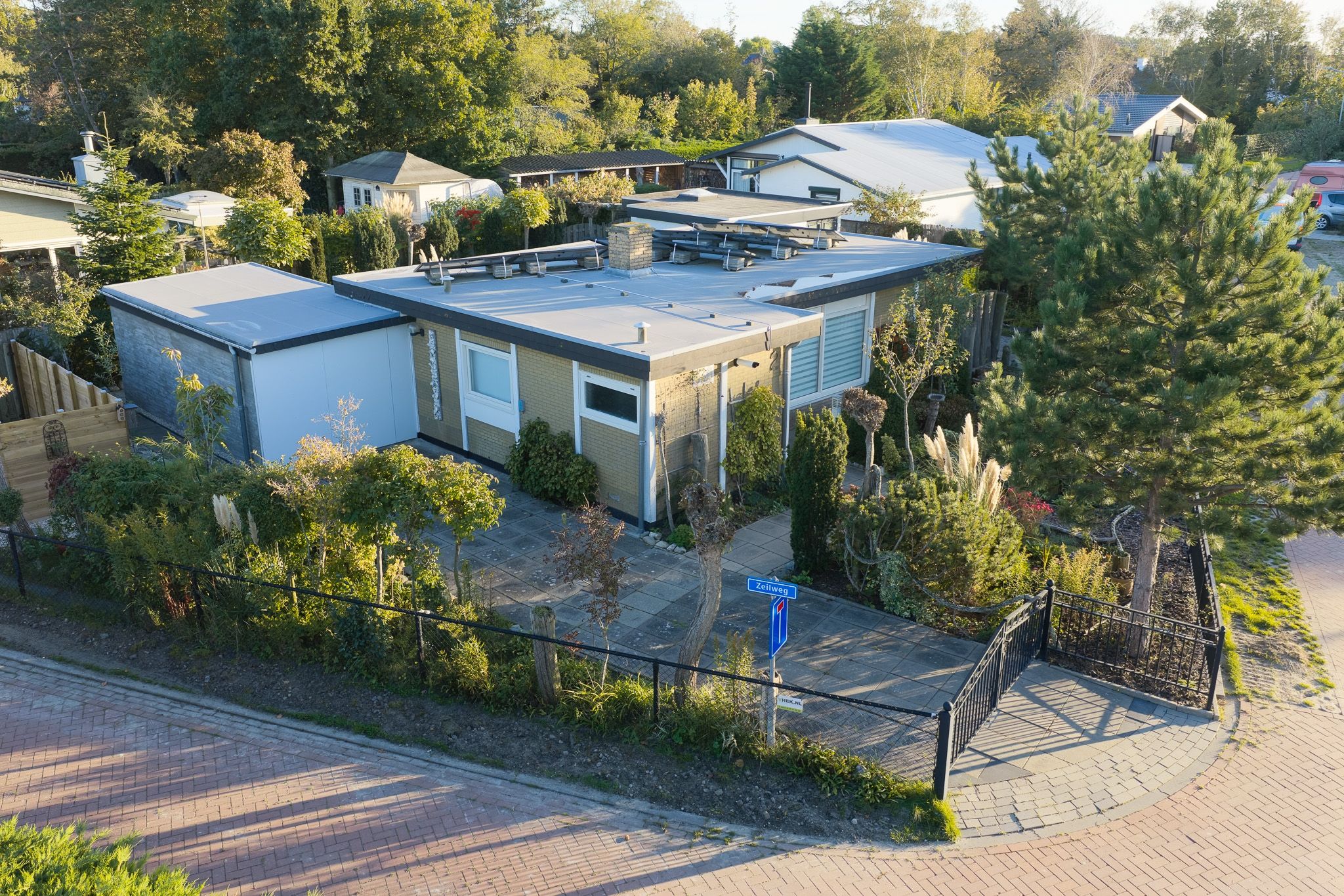 Foto 51 van Jachtlaan 2