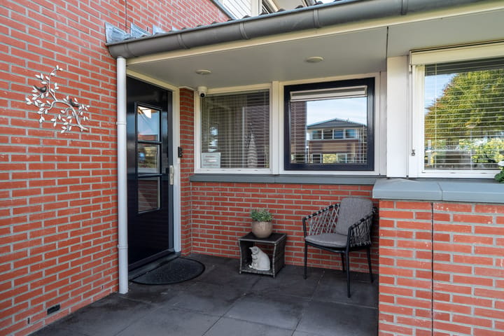 Vrijstaande woning te koop: Maaslaan 17, Kropswolde