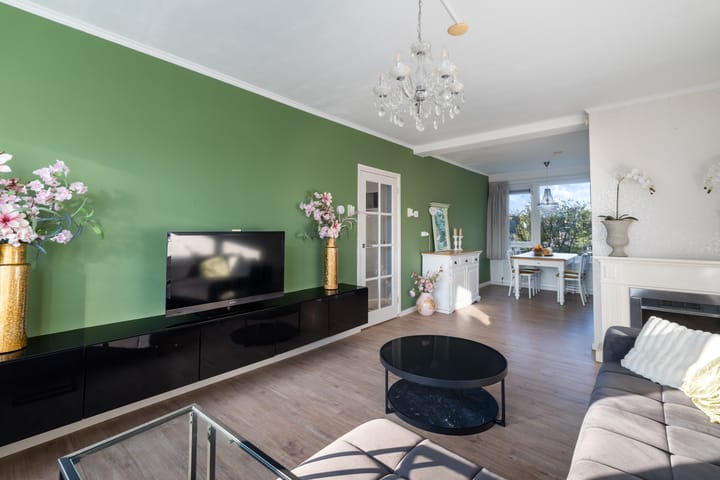 Appartement te koop: Charlotte de Bourbonstraat 70, Alphen Aan Den Rijn