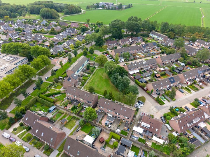 Tussenwoning te koop: Kerspel 68, Winsum (Gr)