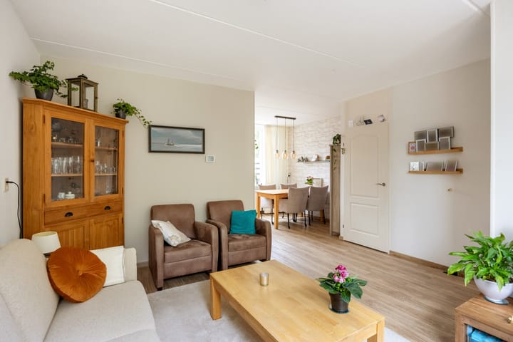 Tussenwoning te koop: Kerspel 68, Winsum (Gr)