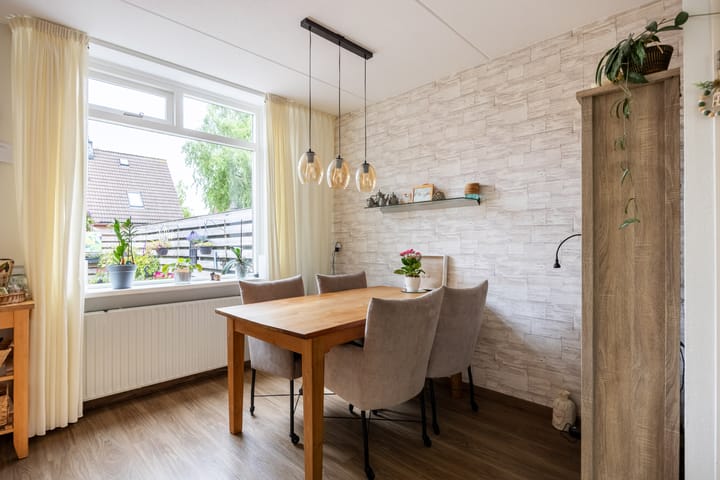 Tussenwoning te koop: Kerspel 68, Winsum (Gr)