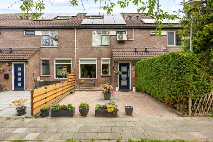Tussenwoning te koop: Kerspel 68, Winsum (Gr)