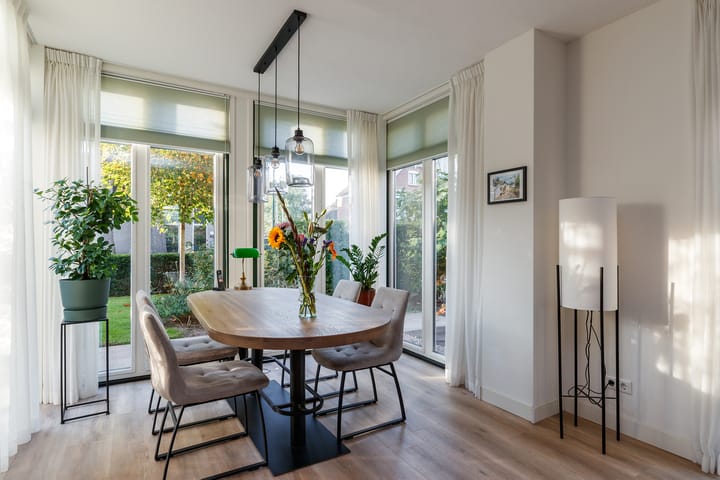Twee-onder-één-kap te koop: Dorpsstraat 73B, Doorn