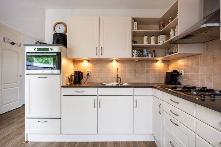 Tussenwoning te koop: Kerspel 68, Winsum (Gr)