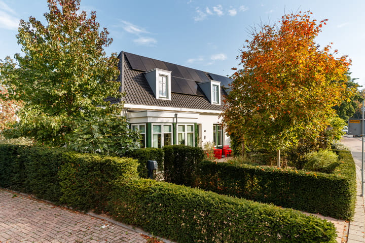 Twee-onder-één-kap te koop: Dorpsstraat 73B, Doorn