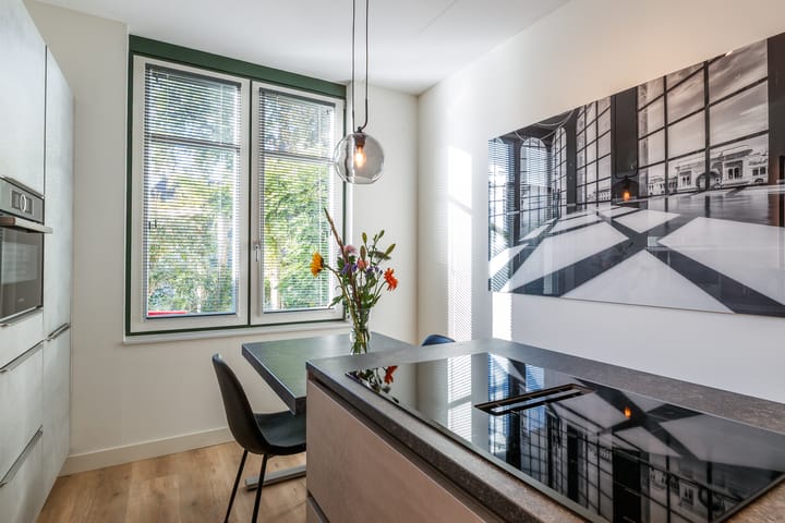 Twee-onder-één-kap te koop: Dorpsstraat 73B, Doorn
