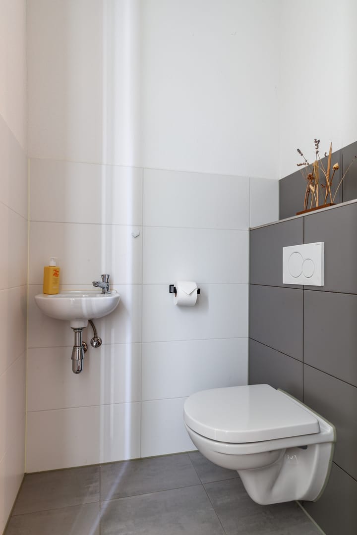 Twee-onder-één-kap te koop: Dorpsstraat 73B, Doorn