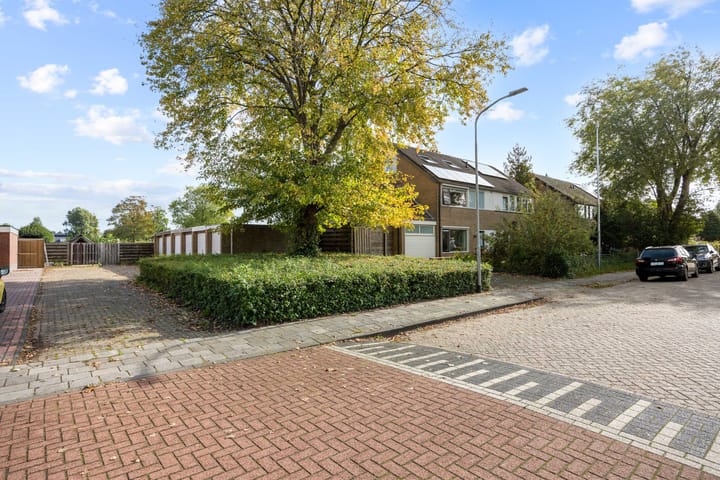 Hoekwoning te koop: Tulpstraat 24, Winsum (Gr)