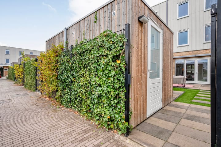 Tussenwoning te koop: Engelradinkstraat 108, Zwolle