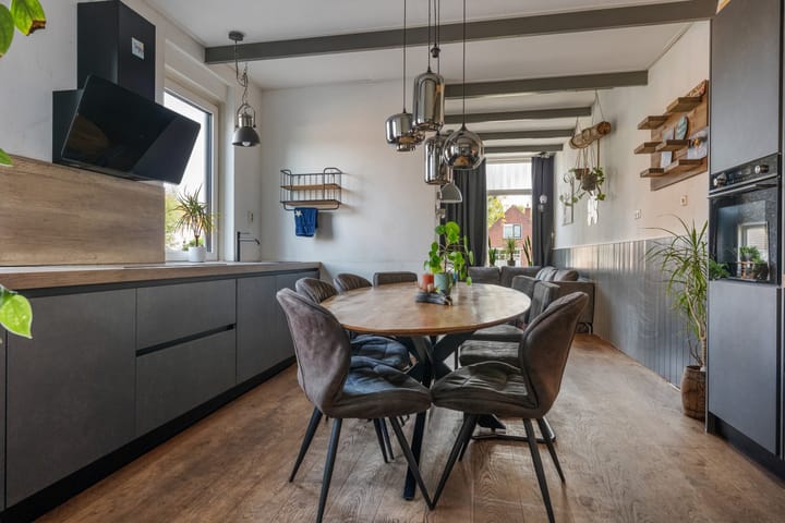 Photo 2 of Raadhuisstraat 54