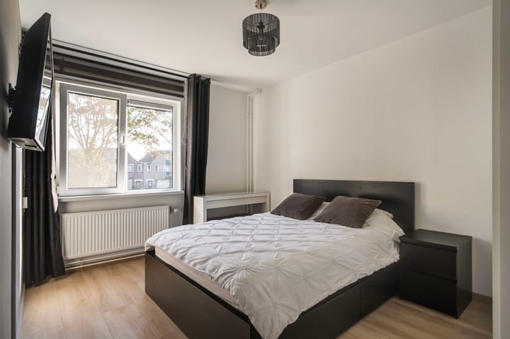Tussenwoning te koop: Heerlerschans 36, Nieuwegein
