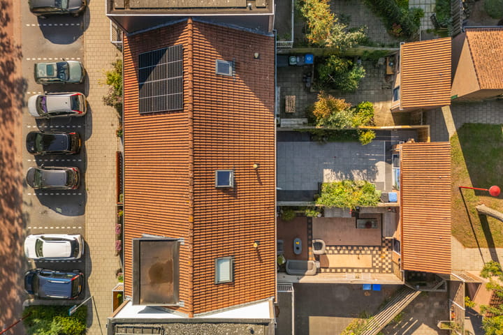Tussenwoning te koop: Heerlerschans 36, Nieuwegein