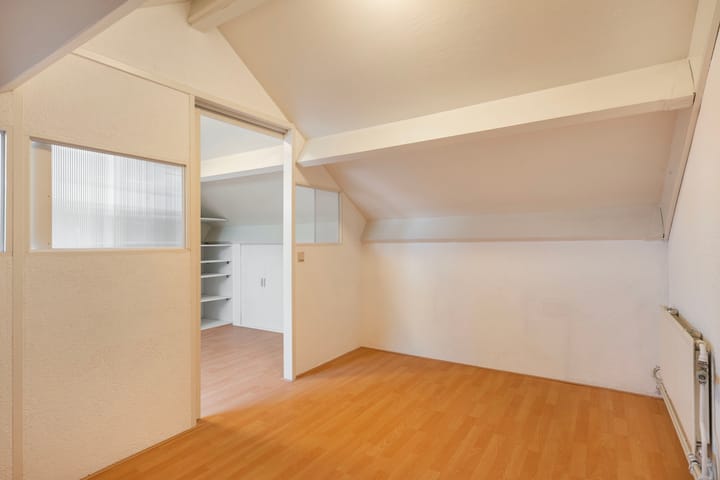 Tussenwoning te koop: Heerlerschans 36, Nieuwegein