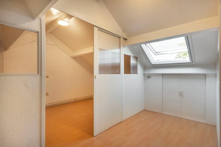 Tussenwoning te koop: Heerlerschans 36, Nieuwegein