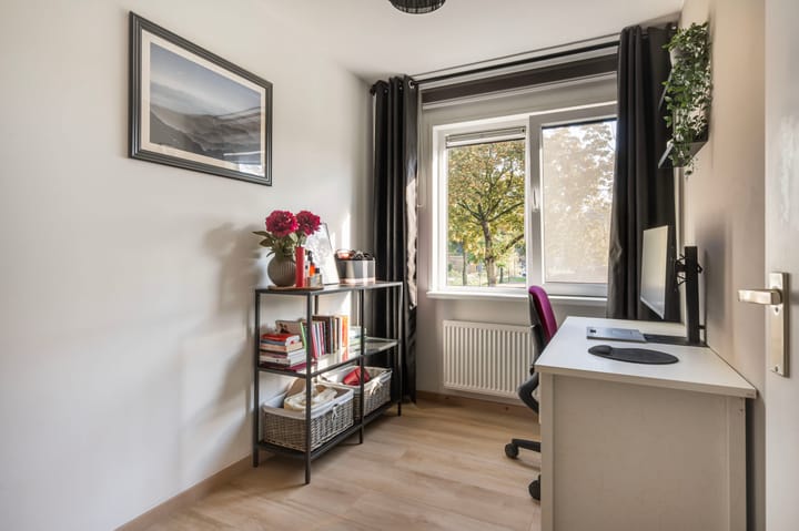 Tussenwoning te koop: Heerlerschans 36, Nieuwegein
