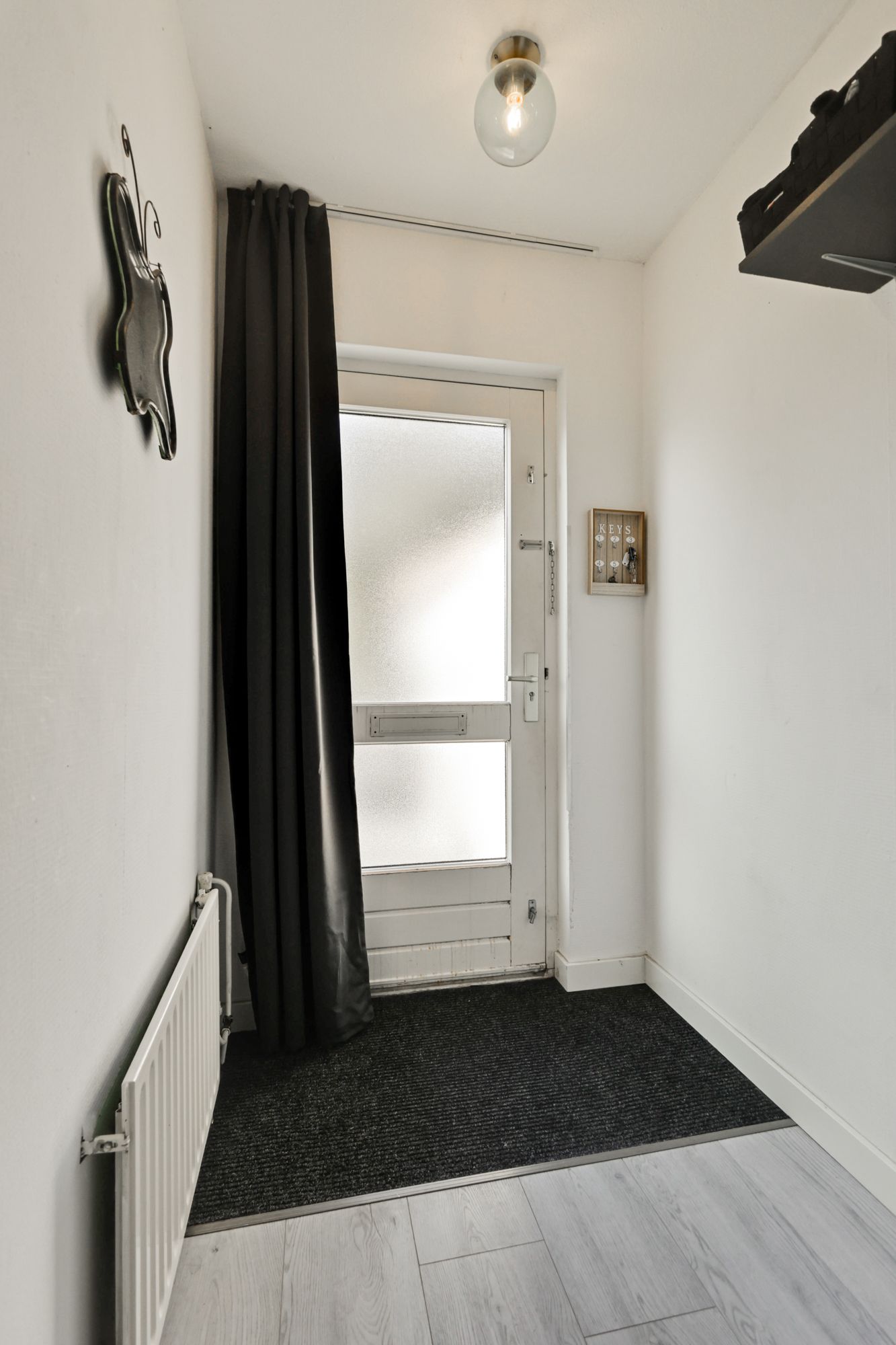Photo 9 of Zwaanstraat 56