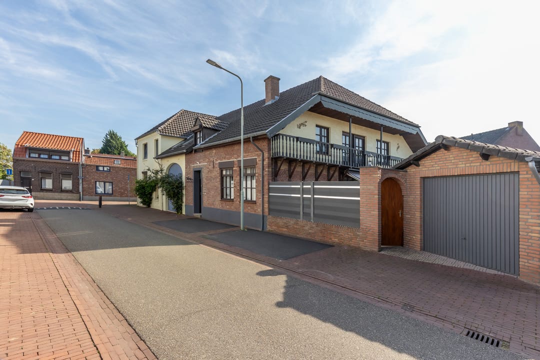 Foto 1 van Dorpstraat 71