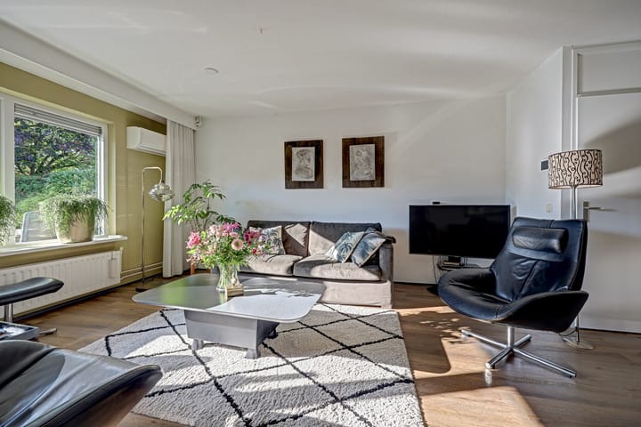 Tussenwoning te koop: Tabakslaan 10, Veenendaal