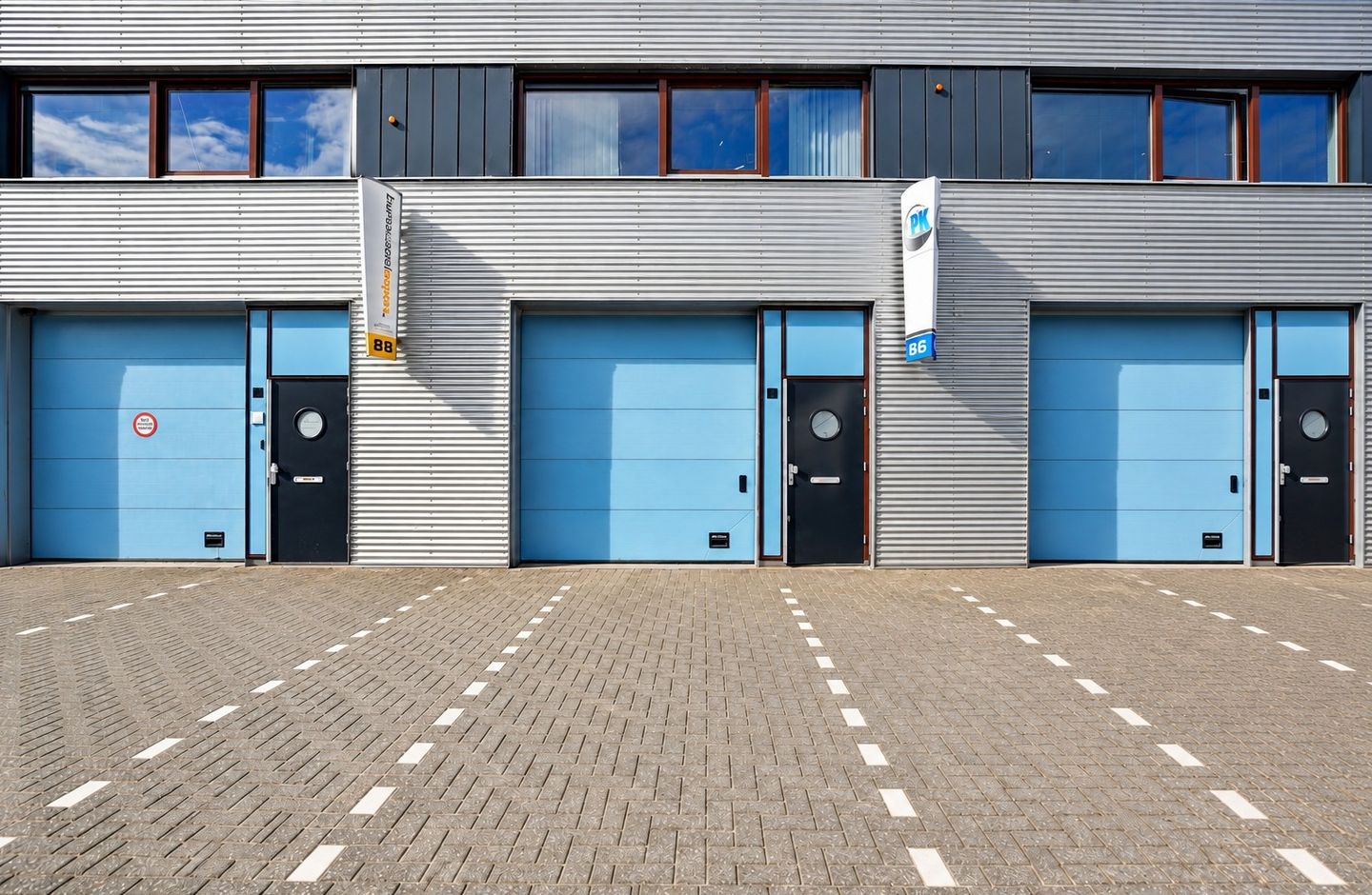 Bekijk foto 1 van Veenderveld 86