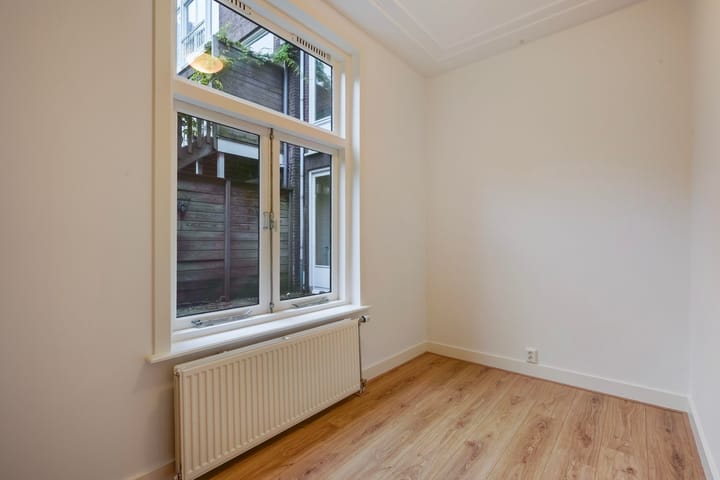 Appartement te huur: Waldeck Pyrmontkade 933, 'S-Gravenhage