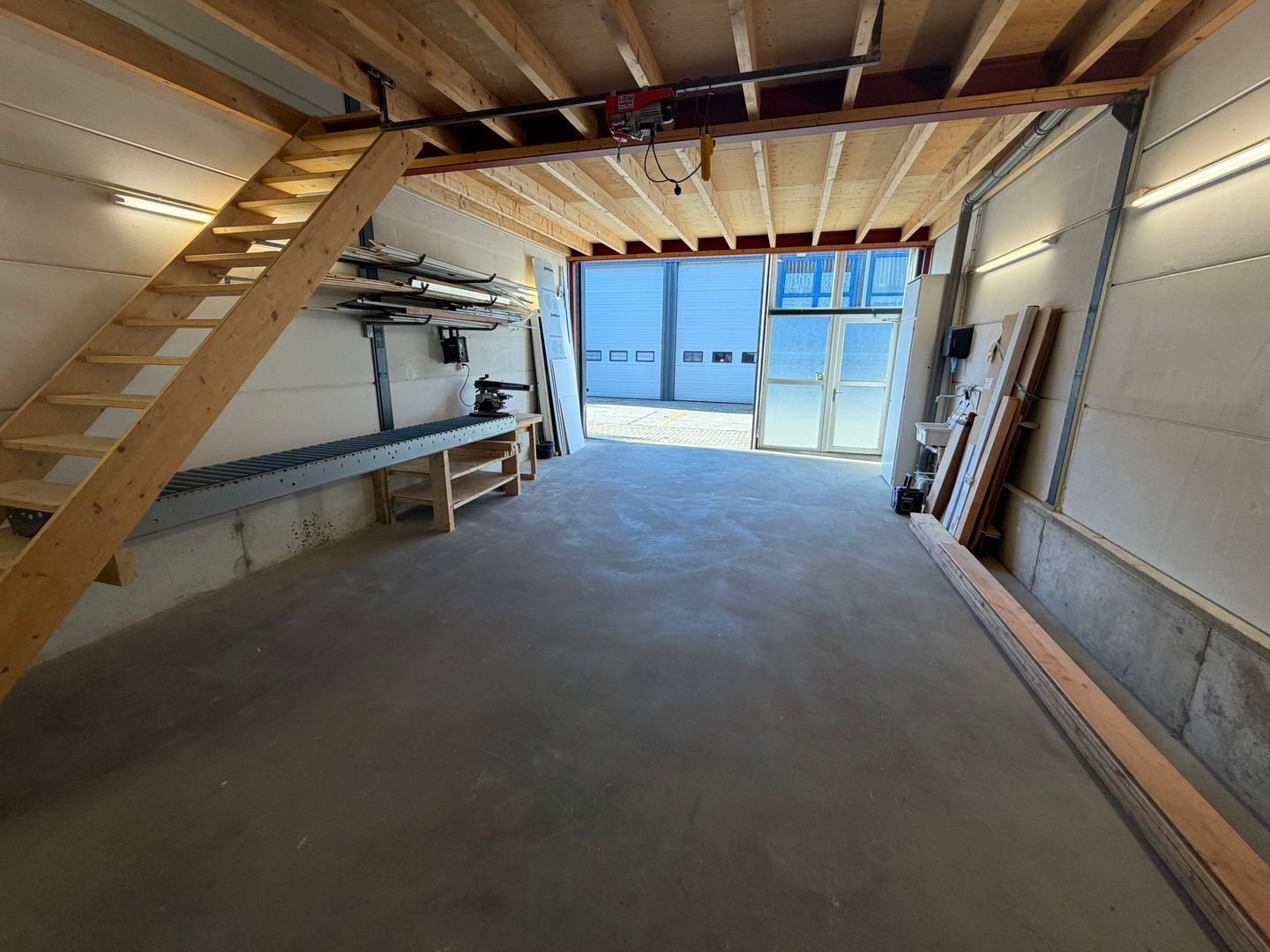 View photo 3 of De Hoefsmid 33-m