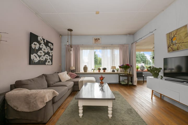 Photo 3 of Provincialeweg 48