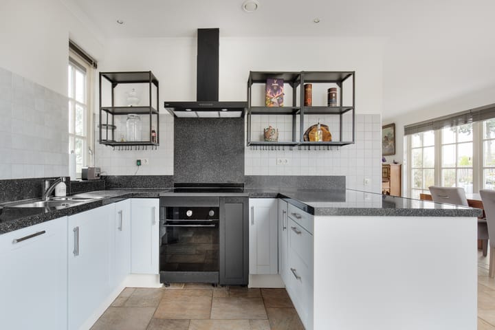 Vrijstaande woning te koop: Osdorperweg 856, Amsterdam