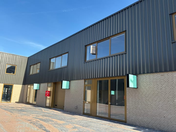 Hoofdweg 12-J, Capelle aan den IJssel