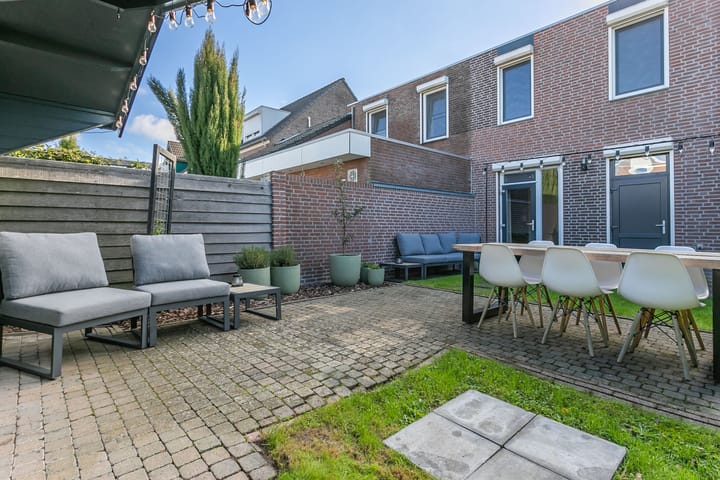 Hoekwoning te koop: Vlasveld 37, Hulsberg