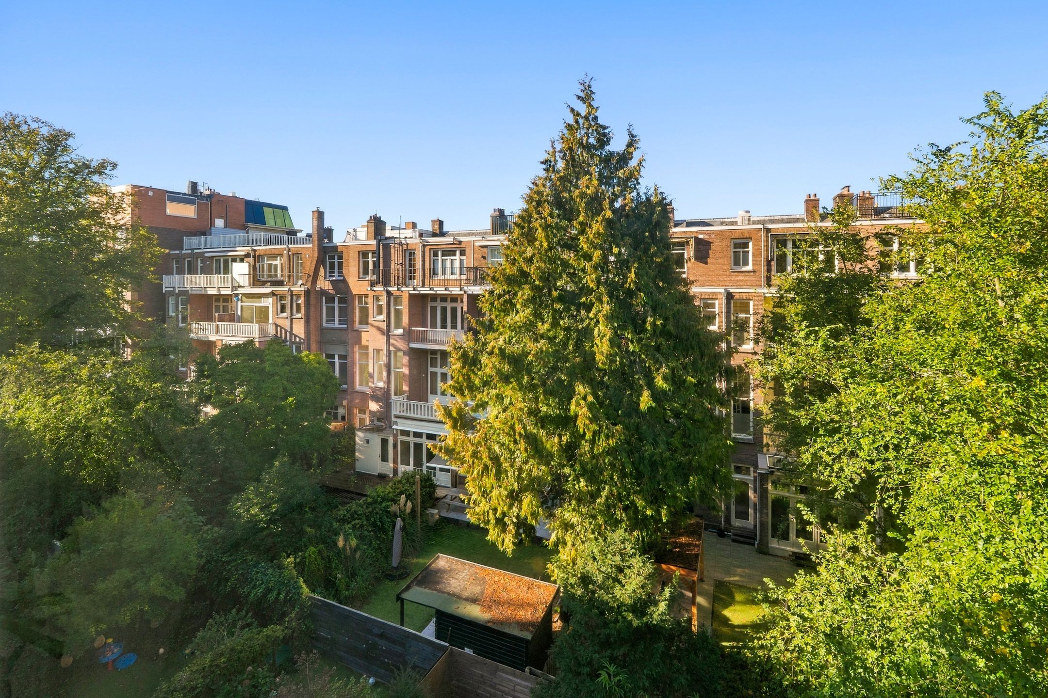 Photo 18 of Wouwermanstraat 6-3