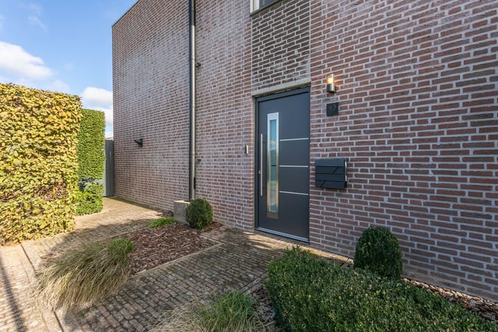 Hoekwoning te koop: Vlasveld 37, Hulsberg