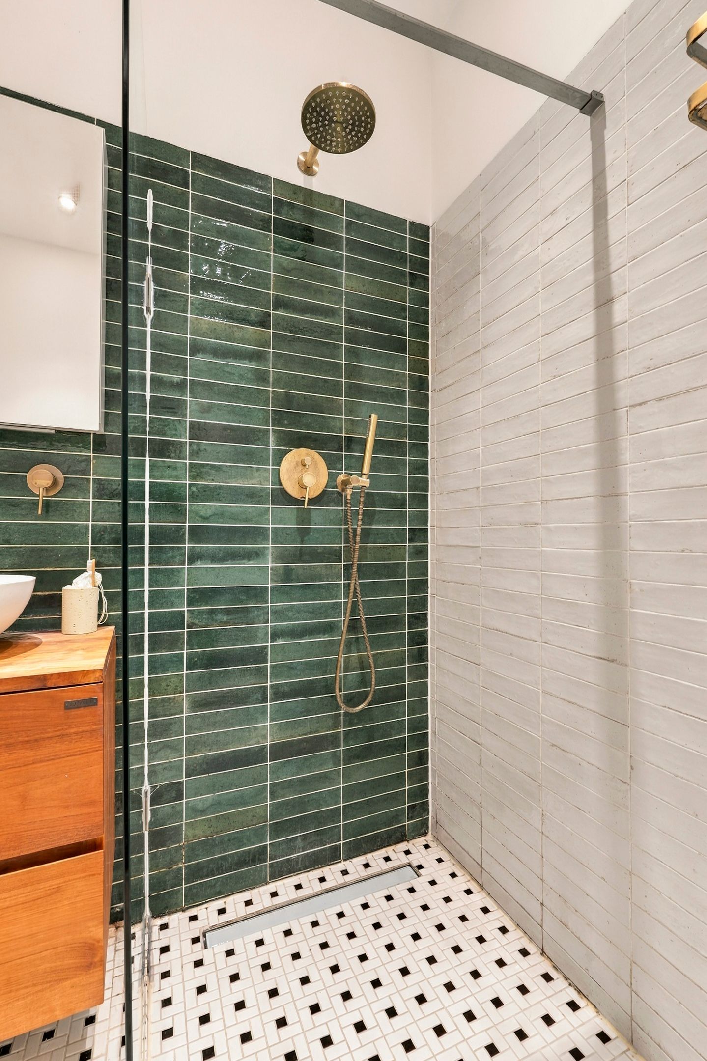 Photo 24 of Wouwermanstraat 6-3