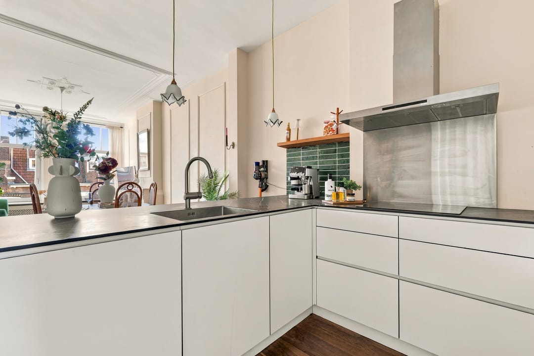 Photo 13 of Wouwermanstraat 6-3