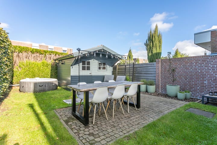 Hoekwoning te koop: Vlasveld 37, Hulsberg