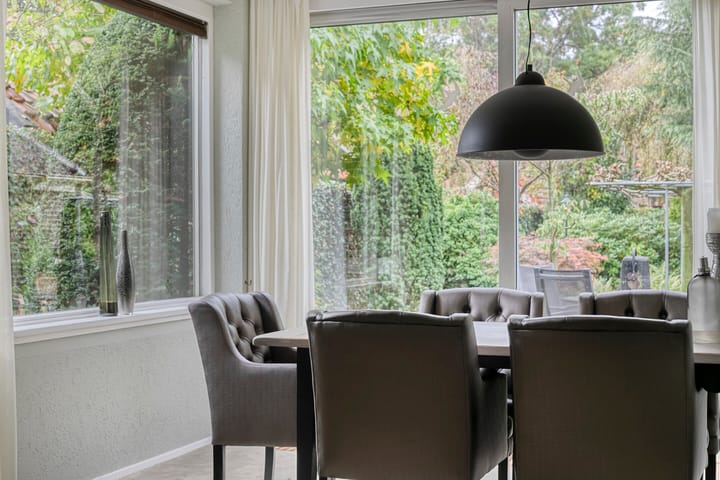 Vrijstaande woning te koop: Van Aelstlaan 24, Apeldoorn